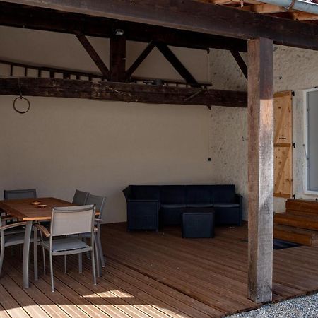 Au Coeur Du Village Bassillac Perigueux Екстериор снимка