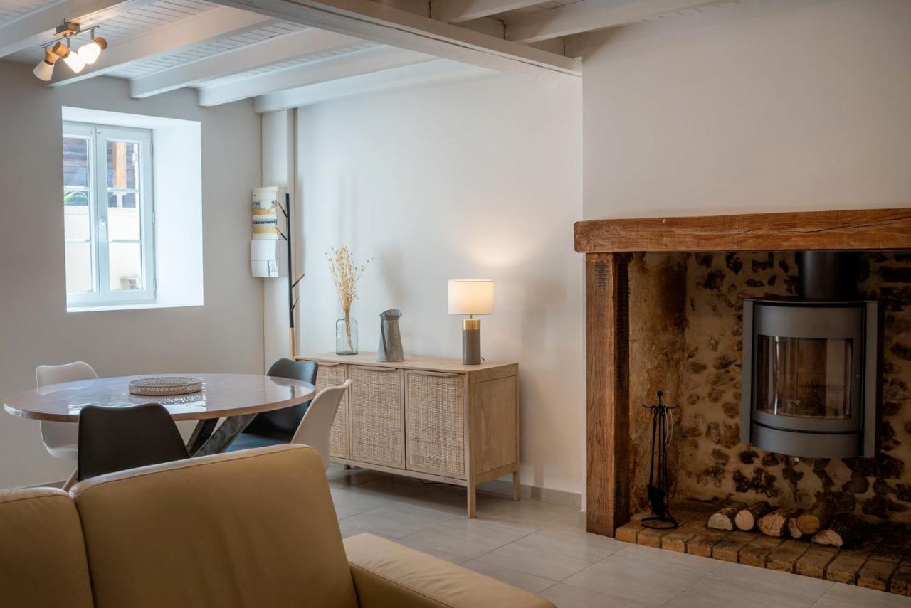 Au Coeur Du Village Bassillac Perigueux Екстериор снимка